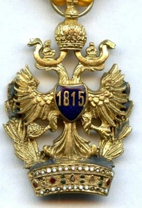 AUTRICHE - ORDRE DE LA COURONNE DE FER A DÉCOR GUERRE DEMI MINIATURE - Photo 1 sur 3