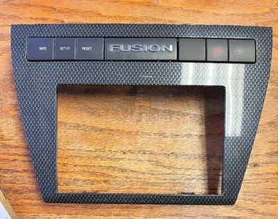 2006 2007 2008 2009 FORD FUSION CENTER DASH RADIO BEZEL TRIM - Image 1 of 2