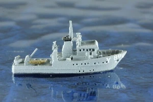 Stollergrund Kl. 745 Bugnummer Y  Hersteller Albatros K 50, 1:1250 Schiffsmodell - Bild 1 von 2