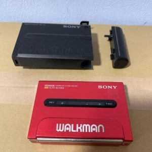 Sony WM-501 Walkman Portable Cassette Player, with Cover, Battery Case, Charger - Picture 1 of 12
