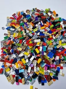 LEGO X300 1x1 1x2 Piatti Joblot Vari Colori 3024 3023 Parti Piccole - Foto 1 di 3