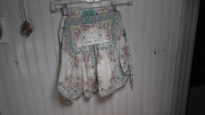 Vintage Sheer Half Apron turqoise Flower Handkerchief fabric with pockets - Picture 1 of 3