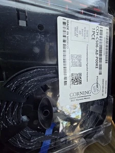 Corning CCH-CS06-A8-P00KE 6 Fiber LC UPC Duplex CCH Pigtailed Splice Cassette - Photo 1/2