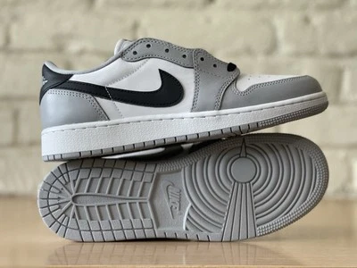 Nike Air Jordan 1 Retro Bajo OG GS Talla 7Y Mujeres 8.5 Gris Lobo Barones CZ0858-110 Foto 1 de 4