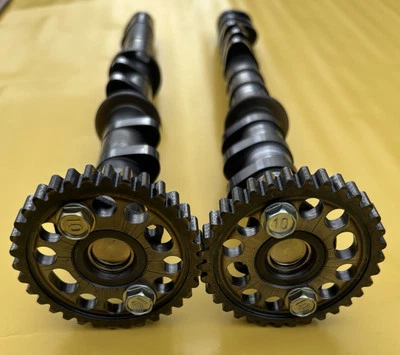 04 05 06 YAMAHA YZF R1 LEVAS DE ESCAPE ÁRBOLES DE LEVAS DE ADMISIÓN OEM 23K+ millas Foto 1 de 4