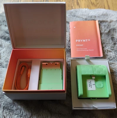 Prynt Pocket Instant Photo Printer for iPhone Green New / Open Box - Image 1 of 2