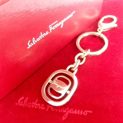 Authentic Salvatore Ferragamo Gancini key ring metal[Used] - Image 1 of 4