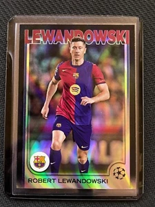 2024-25 Topps UCC Flagship Robert LEWANDOWSKI Black Flow Fractor FC Barcelona - Bild 1 von 2