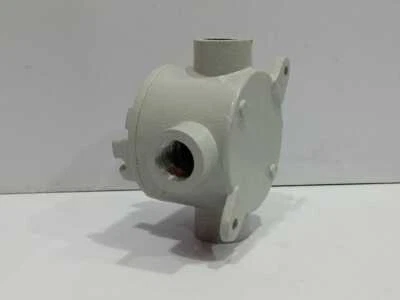 Crouse Hinds EABX26 Junction Box 4 Way 3/4“NPT GRF Flanged Explosion Proof Dust - Image 1 of 4