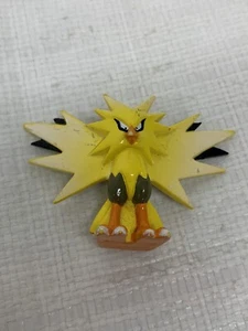 Zapdos Tomy Pokemon Figure CGTSJ 1999 Nintendo Vintage Authentic - Picture 1 of 4