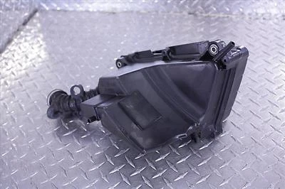2013 YAMAHA YW 50 ZUMA AIR INTAKE BOX FILTER CLEANER HOUSING ASSEMBLY YW50 13 - Imagem 1 de 4