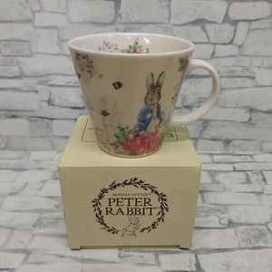 F1322 Peter Rabbit Mug - Picture 1 of 12