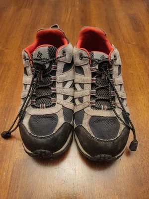 Youth Boys Columbia Waterproof Hiking Shoes Size 7 - Image 1 of 4