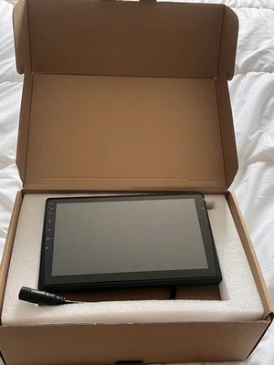 Camecho Wireless Carplay Android 13  Car Reversing Set With 1080P- 4x Cameras - Image 1 of 4