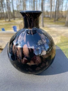 Small Dark Brown Glass Vase with Bronze Shimmer Design - Picture 1 of 17