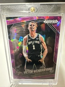 2024-25 Panini Prizm Black-Victor Wembanyama #1 Purple Ice Prizm 88/149 Incased - Bild 1 von 3