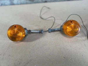 HONDA CB200 CB200T - ORIGINAL FIT FRONT INDICATORS FOR PARTS AND SPARES - Picture 1 of 6