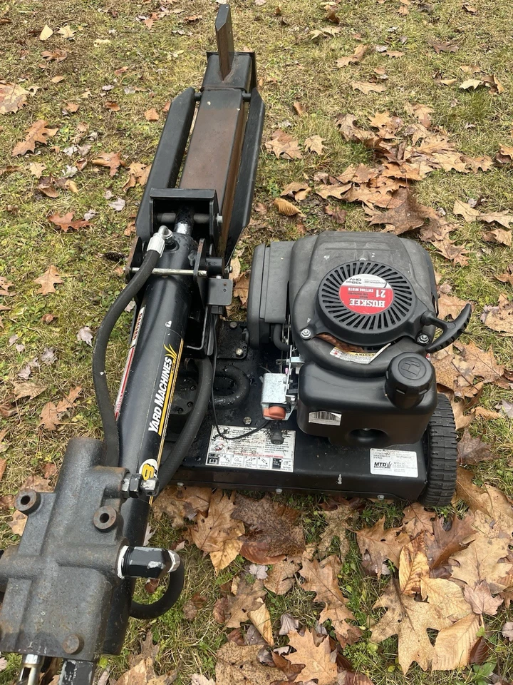 Separador de troncos máquina de 8 toneladas divisor de troncos retráctil Foto 1 de 3