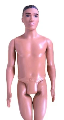 Muñeca modelo Barbie Ken AA #131 #GDV14 latina ken desnuda Mattel roble o jugar Foto 1 de 4
