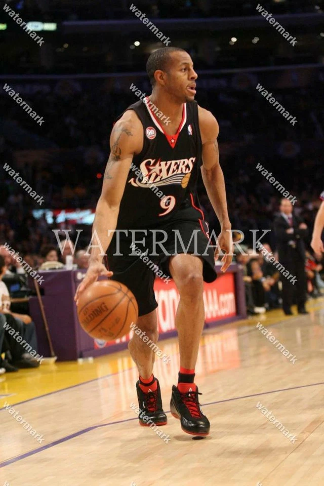 GC798 Andre Iguodala Philadelphia 76ers Basketball 8x10 11x14 16x20 Photo - Image 1 of 1