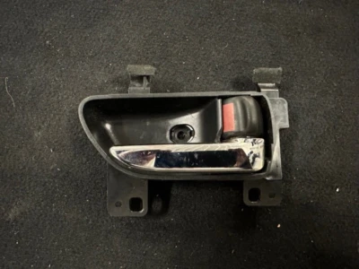 2012-2021 SUBARU IMPREZA CROSSTREK FORESTER WRX STI ЗАДНЯЯ ПРАВАЯ ДВЕРНАЯ РУЧКА - Изображение 1 из 4