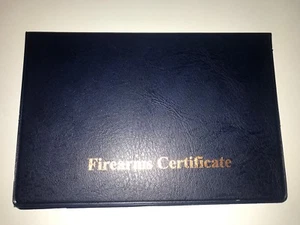 UN SOLO AZUL/DORADO -- CERTIFICADO DE ARMAS DE FUEGO / TITULAR DE LICENCIA / BILLETERA - SGC/FAC  - Imagen 1 de 1