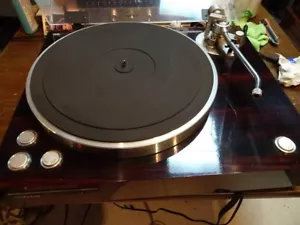 Victor QL-A70 Auto-Lift Direct Drive Turntable - Picture 1 of 4