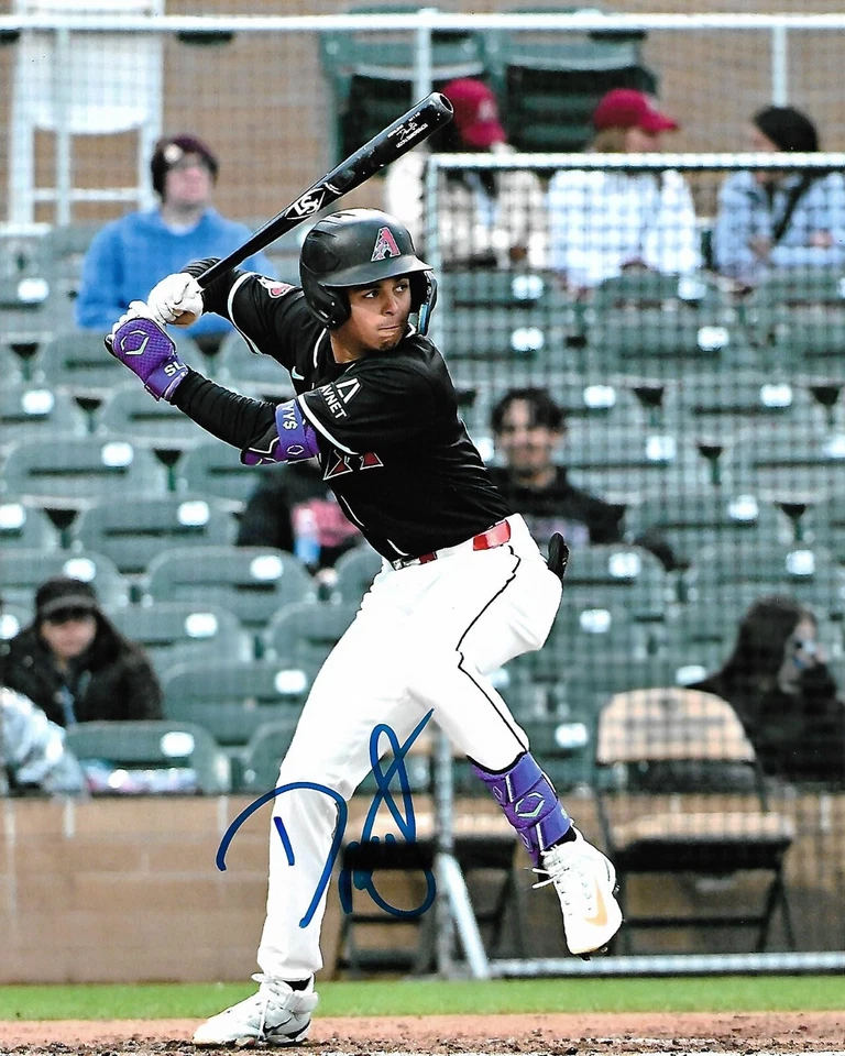 Druw Jones Signed 8×10 Photo Arizona Diamondbacks Autographed COA C - Image 1 of 1