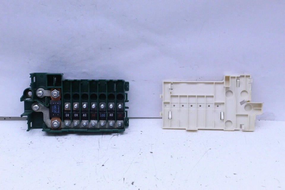 BMW X5 525i 530i E39 2001-2003 maletero caja de relé de fusibles OEM usado Foto 1 de 4