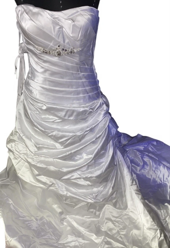 NUEVO CON ETIQUETAS NUEVO Corsé Sirena Acampanado Satén Talla 10 con Broche de Cristal, Colección Privada Foto 1 de 4