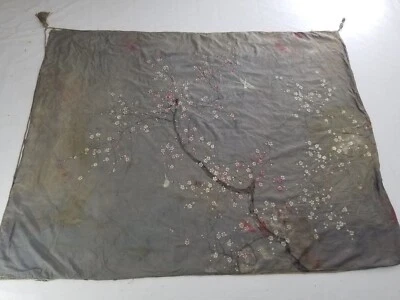 Antiguo panel japonés de seda bordado a mano 224x173 cm Foto 1 de 4