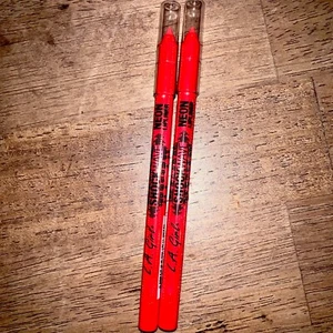 2 L.A. Girl Shockwave Neon Lipliner GP732 Outrage - Picture 1 of 4