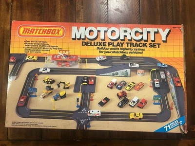 Vintage 1987 Matchbox Deluxe Motorcity Play Track Set RARE Incomplete - Image 1 of 4