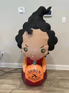Disney Hocus Pocus Halloween Mary Sanderson 5ft Lawn Inflatable - Picture 1 of 12