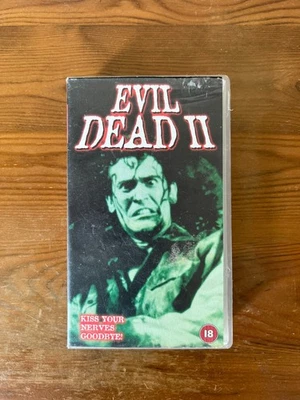 Evil Dead 2 Vintage Cult Horror  VHS PAL Video 1980s - Bild 1 von 3