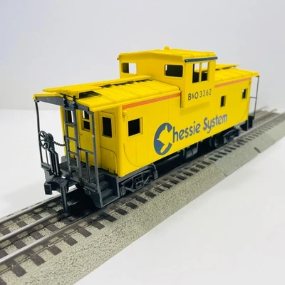 VINTAGE ATLAS 2 RAIL O SCALE B&O CHESSIE SYSTEM CABOOSE O-11 - Image 1 of 4