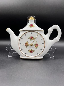 Vintage Royal Albert LTD “Old Country Roses” Teapot Clock, 1962 - Picture 1 of 7