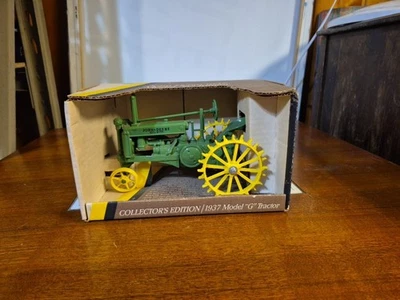 ERTL John Deere 1937 Model G Tractor Die-Cast Metal Toy, 1/16 Scale - Image 1 of 3