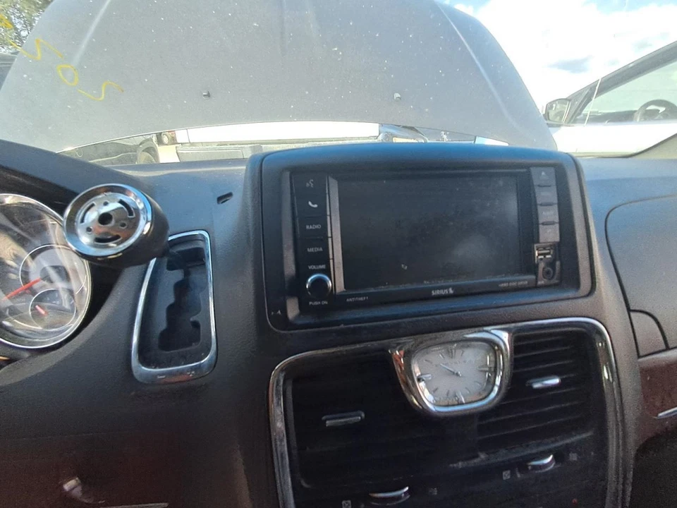 Info-GPS-TV Pantalla Pantalla Entretenimiento Frontal Se Adapta a 11-15 CARAVANA 2585822 Foto 1 de 1