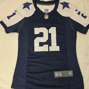 Nike Dallas Cowboys Jersey Ezekiel Elliott SIZE SMALL NFL Football #21 On Field - Picture 1 of 22