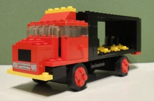 Vintage Lego Delivery Truck - Custom Build With Vintage Parts - Beer Keg Water - Picture 1 of 15