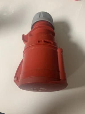 PCE - 32A, 400V, Cable Mount CEE Socket, 3P+N+E, Red, IP44 - Image 1 of 2