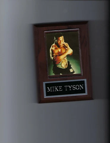 MIKE TYSON PLAQUE BOXING CHAMPION WITH BELT Cover