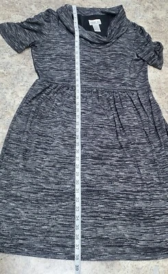 Vestido Signature by Robbie Bee Línea A Reunido Manga Corta Beige Sólido Talla 10 Foto 1 de 4