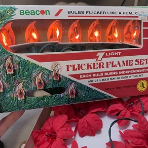 2 Sets! Christmas Tree Decor Beacon Flickering Flame Tip 7 Bulb Set NIB Works! - Picture 1 of 3