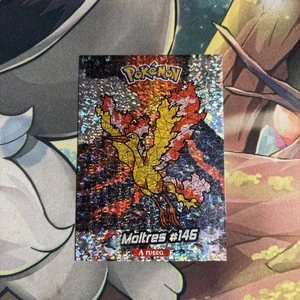 Tarjeta de cristal Pokémon 2025 vitral #146 Moltres Kanto Perú lámina - Imagen 1 de 3