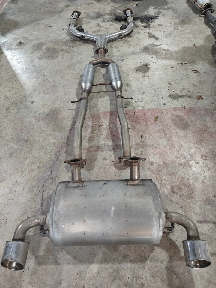 Escape 370Z stock completo OEM - Se adapta a 09-20 Z34 VQ37HR VQ37VHR Foto 1 de 1