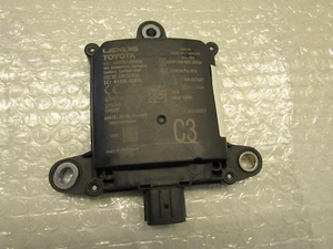 23-24 SENSOR DE CONTROL RADAR PUNTO CIEGO TRASERO IZQUIERDO TOYOTA CROWN XLE OEM 4135ASRR3A - Imagen 1 de 7