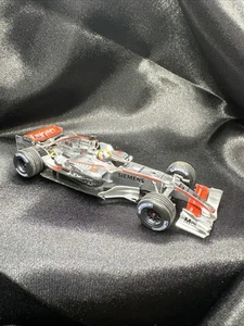 Mclaren Mercedes MP4-21 RARE #4 2006 1/43 Minichamps ships from USA unboxed - Picture 1 of 6