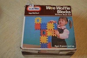 Little Tikes Wee Waffle Blocks 18 Pc Set Made In USA Vintage 1984 W/ Box - Picture 1 of 9
